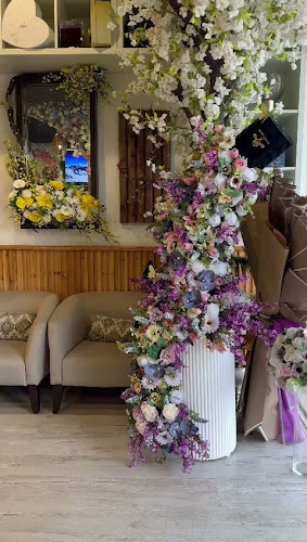 Pance Gifts online flowers delivery shop - جدة