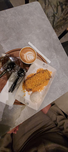 ايت اوز كوفي | 8oz Coffee - المدينة المنورة