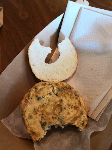 بيقل او بيقل - الضيافة