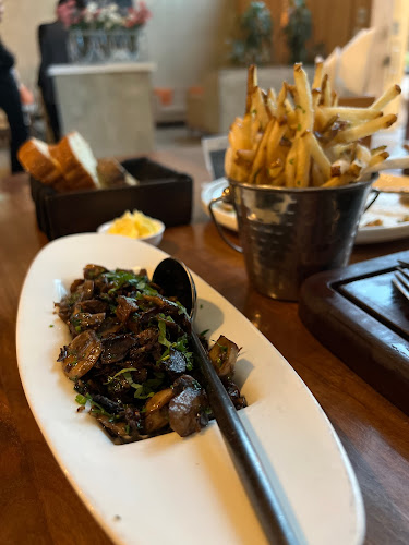 Comentarii opinii despre مطعم بورتر هاوس