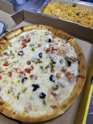 Opinii despre مطعم الشيف الذواق în المدينة المنورة - الضيافة