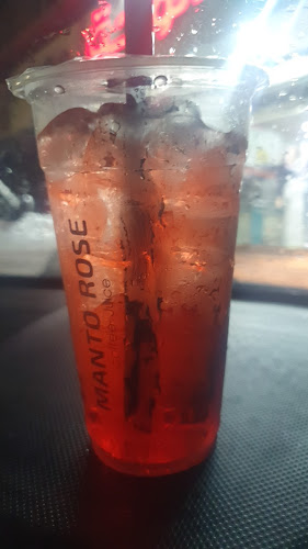 Comentarii opinii despre مانتوروز كافيه