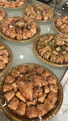 Opinii despre حلويات يوم يوم în مكة - الضيافة