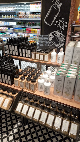 4914 شارع الجريف، حي الملك فهد، الرس 58881 7756،