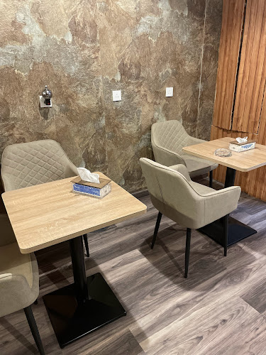 مقهى أحلى بن