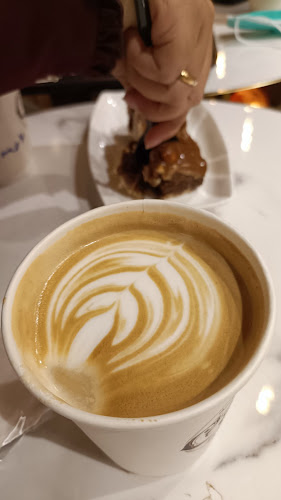 Opinii despre مليار كافيه Milyar Cafe în مكة - الضيافة