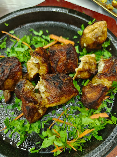 Comentarii opinii despre مطعم شنواري الباكستاني