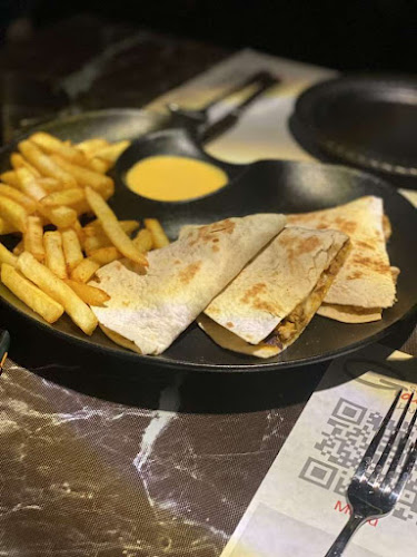 سفن جاردنز لاونج - الطائف