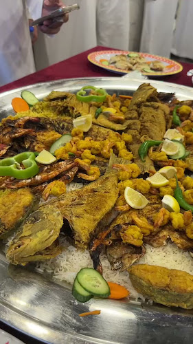Opinii despre سمكة ذهبية للمأكولات البحرية în حفر الباطن - الضيافة