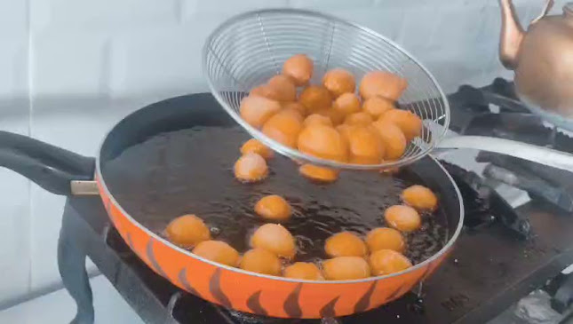 Opinii despre مطعم خلطة المقرمش în حائل - الضيافة