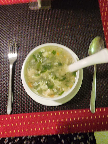 Opinii despre مطعم زيتون الشرق în الدمام - الضيافة