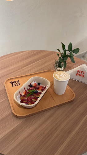 Opinii despre Fitt Pub - فت بوب în الرياض - الضيافة