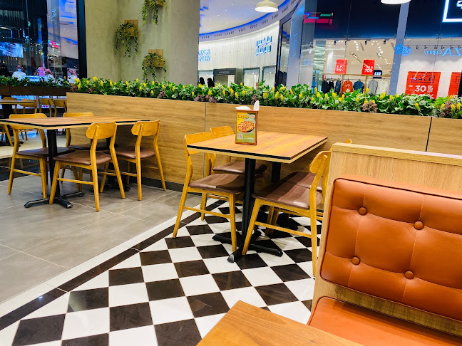 Opinii despre بيتزاء كومباني în الرياض - الضيافة