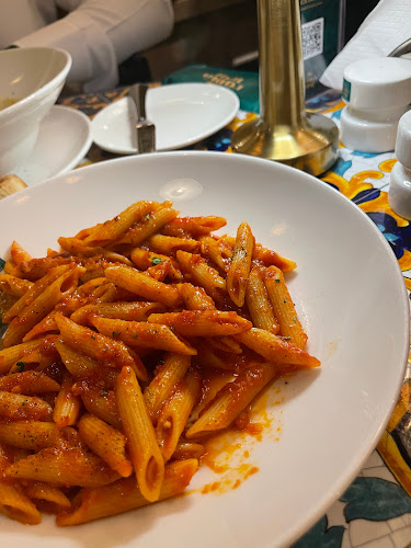 Comentarii opinii despre مطعم روما