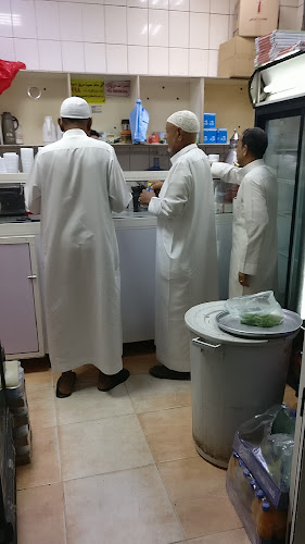 بوفية البلد (شاي عدني)