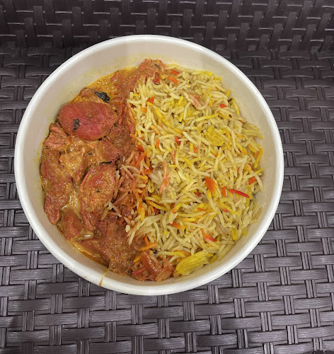 بهارات تكا - الضيافة