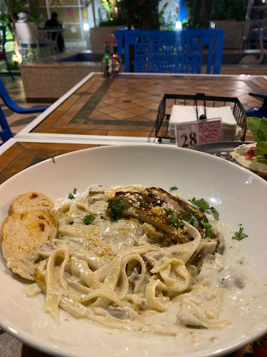 Opinii despre فيرا بيسترو Fira Bistro în نجران - الضيافة