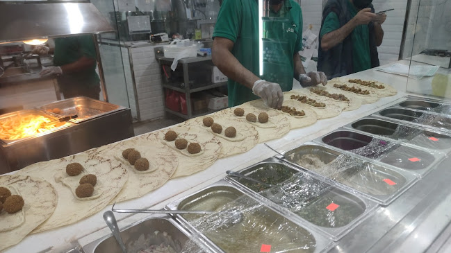 ترويقة فلافل - الضيافة