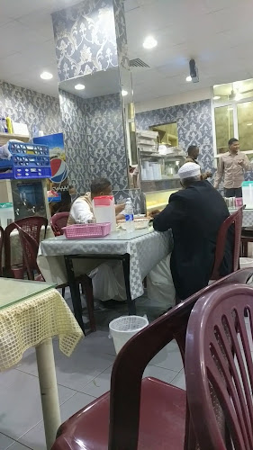 Comentarii opinii despre مطعم موسى اكلات سودانية