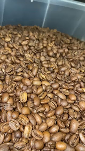 مقهى ومحمصة مختصة | RED EYE COFFEE ROASTERS