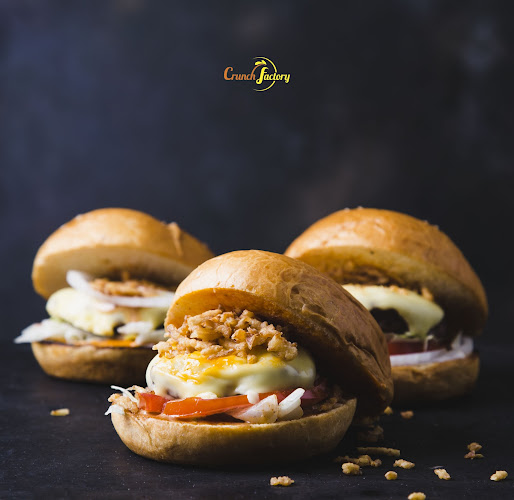 Opinii despre طهاة الدجاج The Crunch Factory în المدينة المنورة - الضيافة