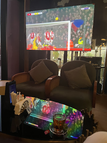 Opinii despre مقهى شرفة الزهور în الرياض - الضيافة