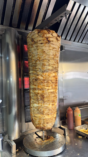 شاورما عموووو - الضيافة