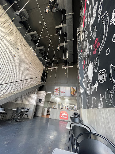 Comentarii opinii despre ميلتزون | Meltzone