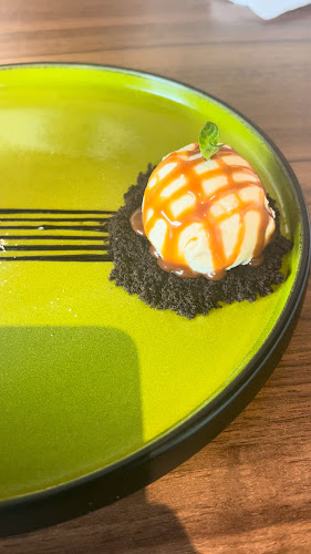 ويسترن روود - الضيافة