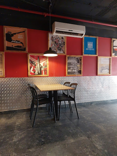 Opinii despre طهاة الدجاج The Crunch Factory în المدينة المنورة - الضيافة