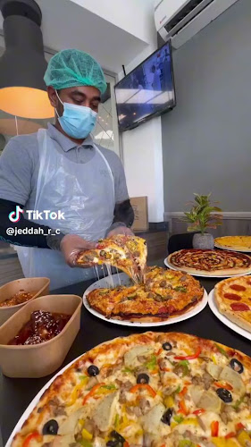 Opinii despre لوكوز بيتزا în جدة - الضيافة