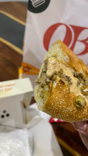 Opinii despre كيو بي برغر în الرياض - الضيافة