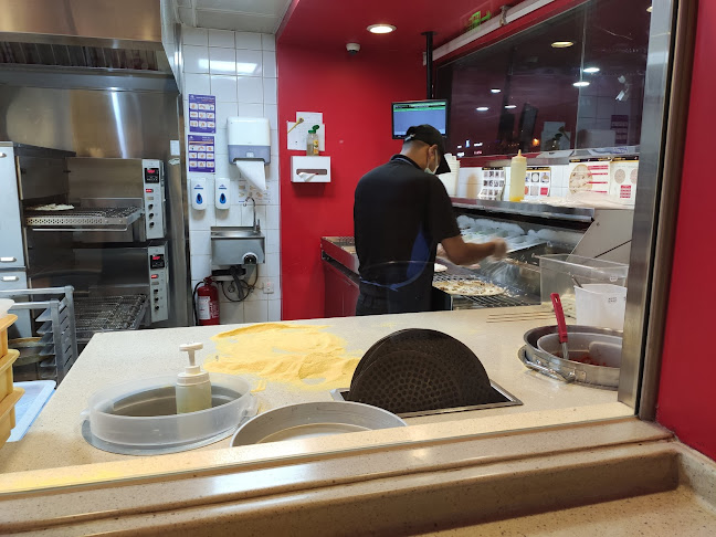 دومينوز بيتزا - الضيافة