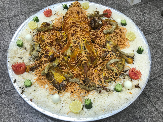 مطعم هايل فرع العزيزيه - المدينة المنورة