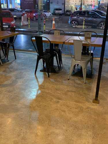 شارع عبدالله سليمان، الفيحاء، جدة 22246