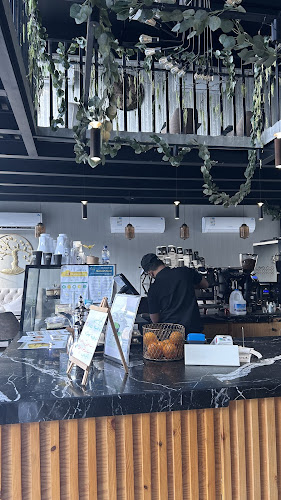 Comentarii opinii despre يوزيف كوفي هاوس