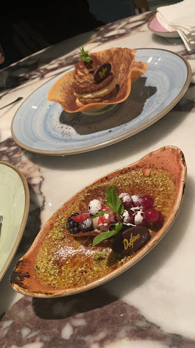 دلفينو - الرياض