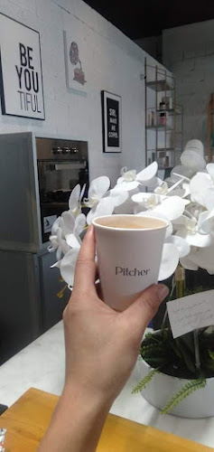 Opinii despre مقهى بيتشر | pitcher cafe în بيشة - الضيافة