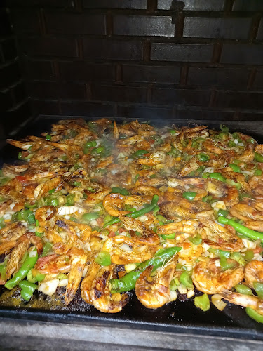 Opinii despre مطعم اسماك جده ٢ în مكة - الضيافة