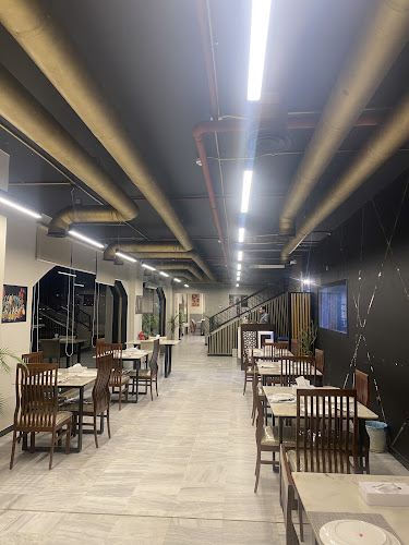 Opinii despre مطعم كاري ليف للأكلات الهندية în المدينة المنورة - الضيافة