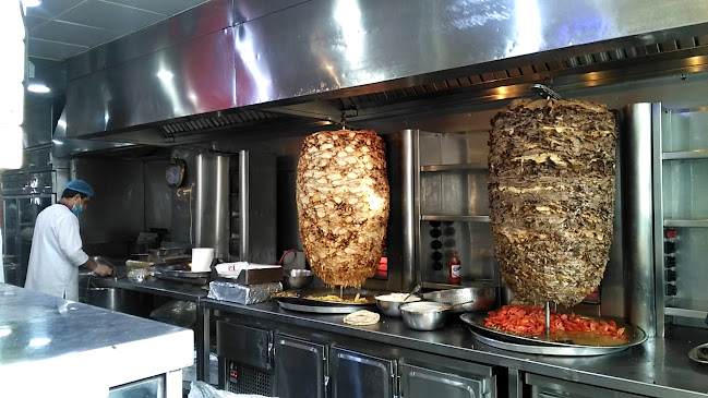 الوزان للمطاعم