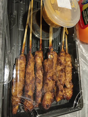 Comentarii opinii despre مطعم فنون النكهة الأندونيسية