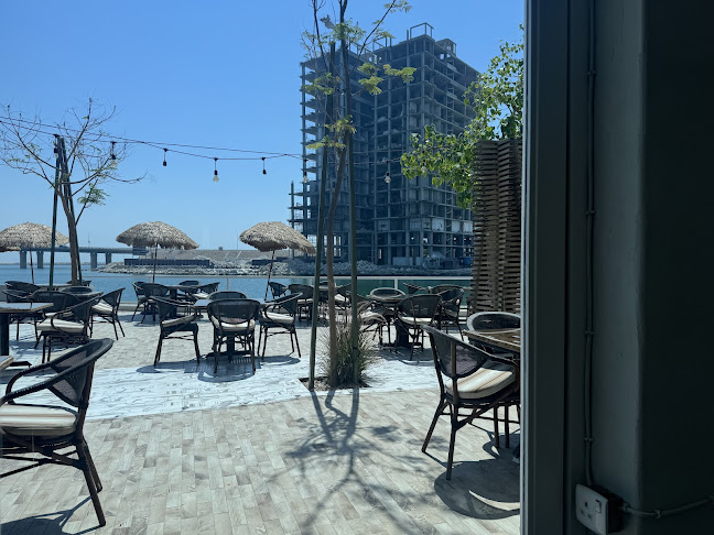 Opinii despre السيف كافيه الشبيلي الخور în الخبر - الضيافة