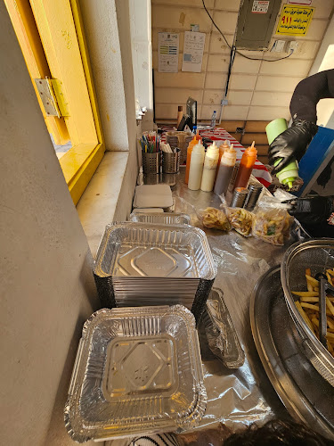 Opinii despre صوص وبطاطس în القنفذة - الضيافة