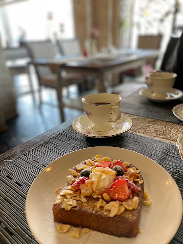 LaFamiglia Bistro Cafe لافاميليا بيسترو كافيه - الضيافة