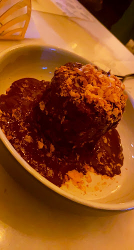 مطعم زيت وزعتر مركز الخياط التجاري، طريق الامير سلطان، الروضة، جدة 23435