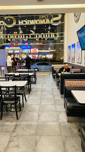 ذا ساندويتش كومباني - الضيافة