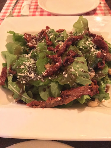 لاروستيكا بيتزارايا - الضيافة