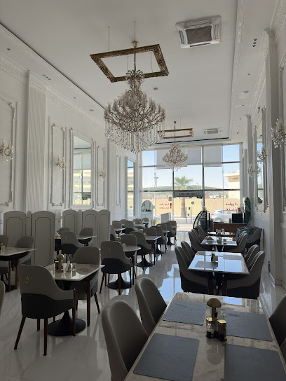 مطعم كراولي