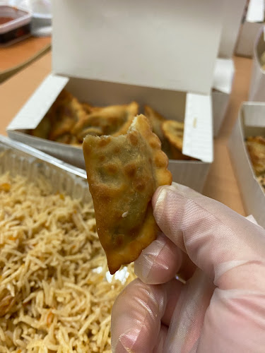 Comentarii opinii despre مطعم عجينة وحشوة